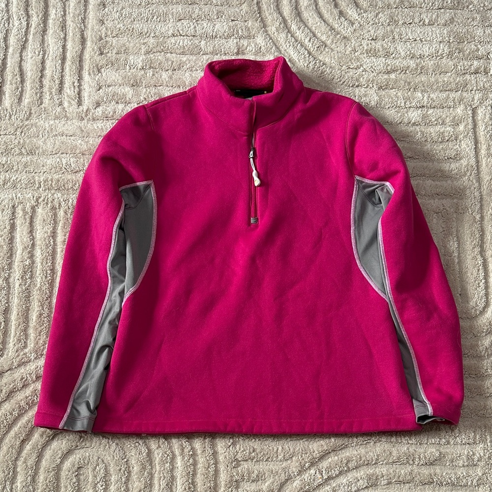 Under Armour Pink and Gray Sweatshirt Size M